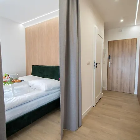 W Naturze - Apartament dla Aktywnych z Balkonem i Widokiem na Góry, blisko Szlaki, przy Stoku z wyciągiem Dolina Szczęścia